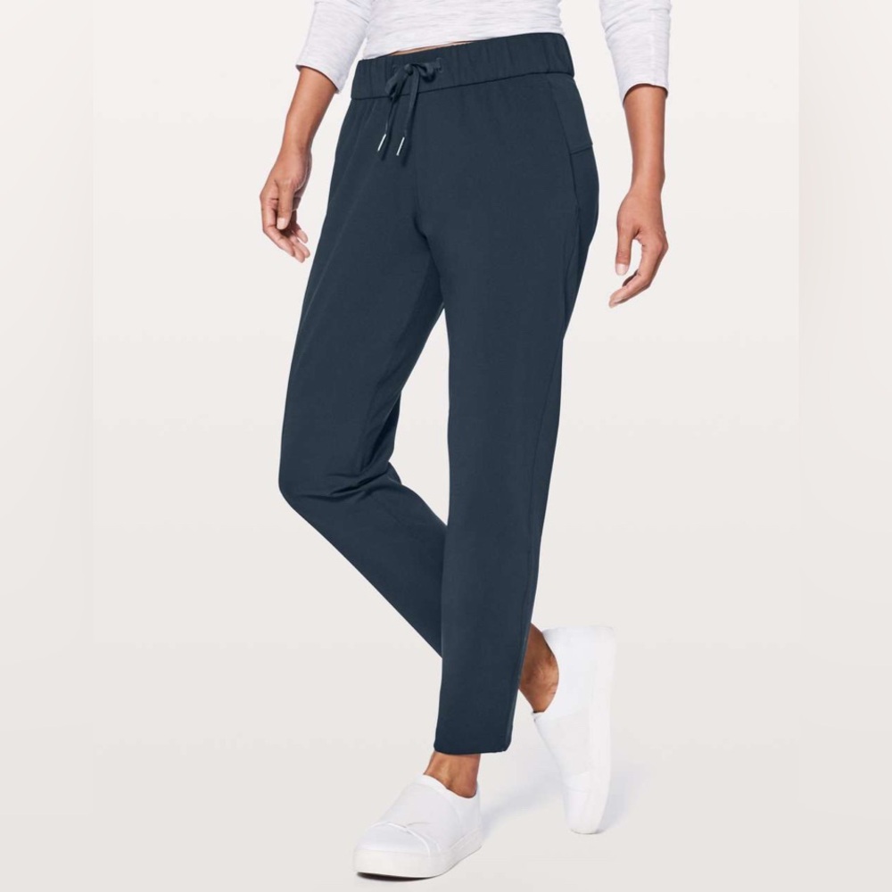 LULU🍋 On The Fly Pants